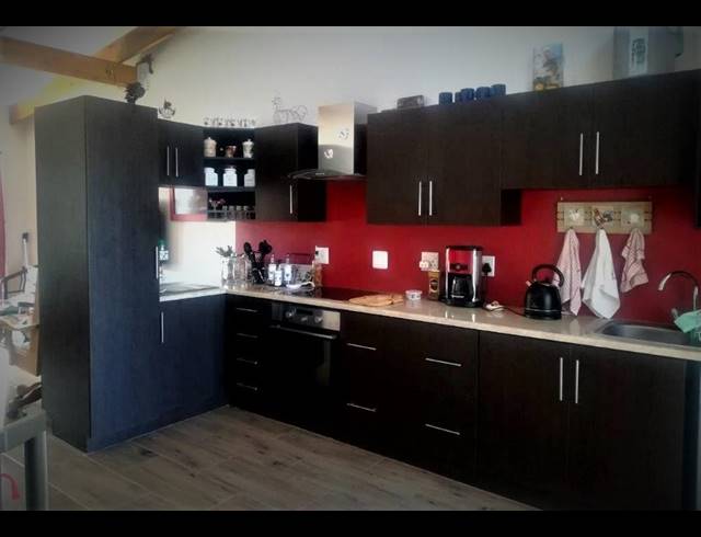 2 BEDROOM HOUSE RENTED IN CROSSWAYS FARM VILLAGE